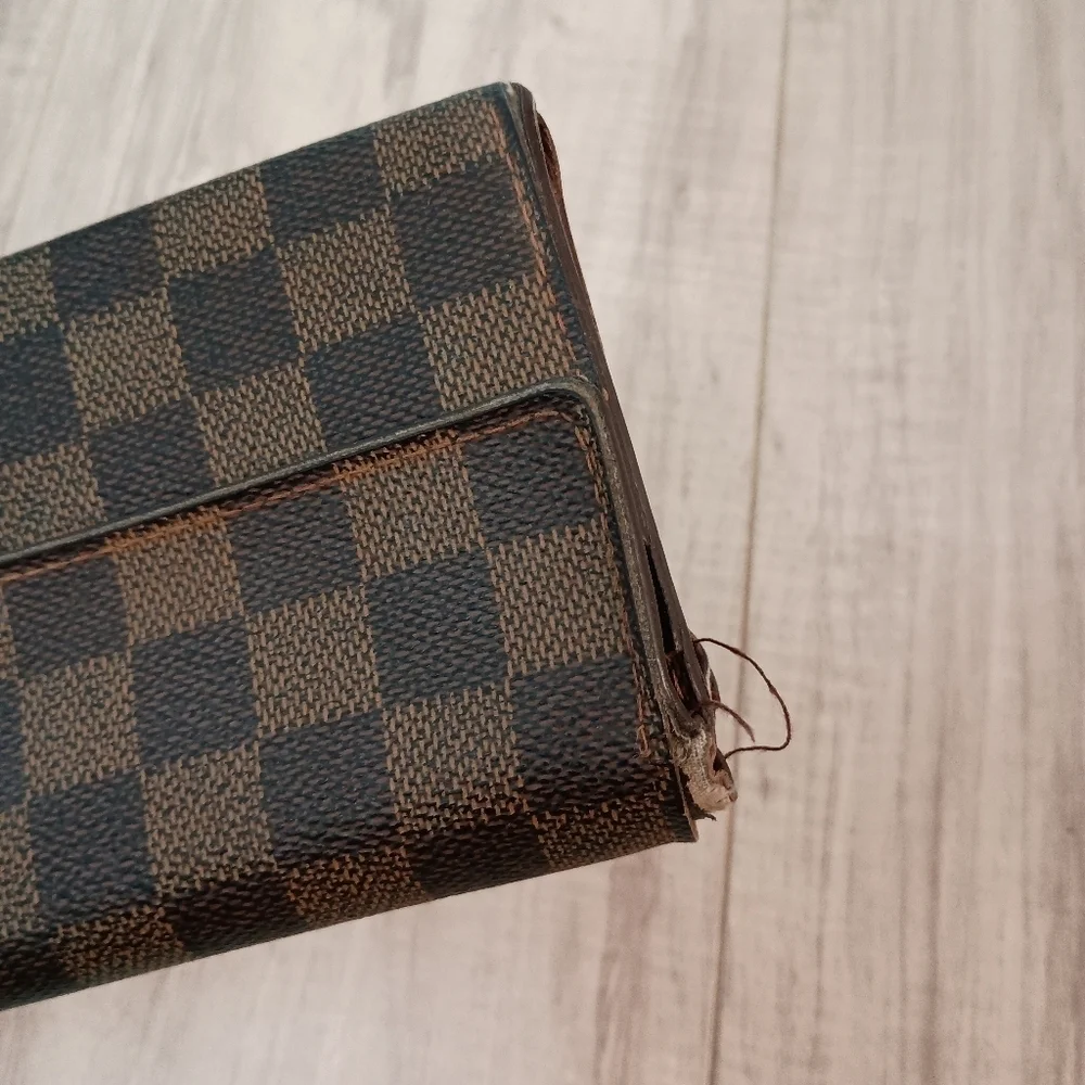 Authentic LOUIS VUITTON Damier Ebene Portefeuille Sarah Long Wallet